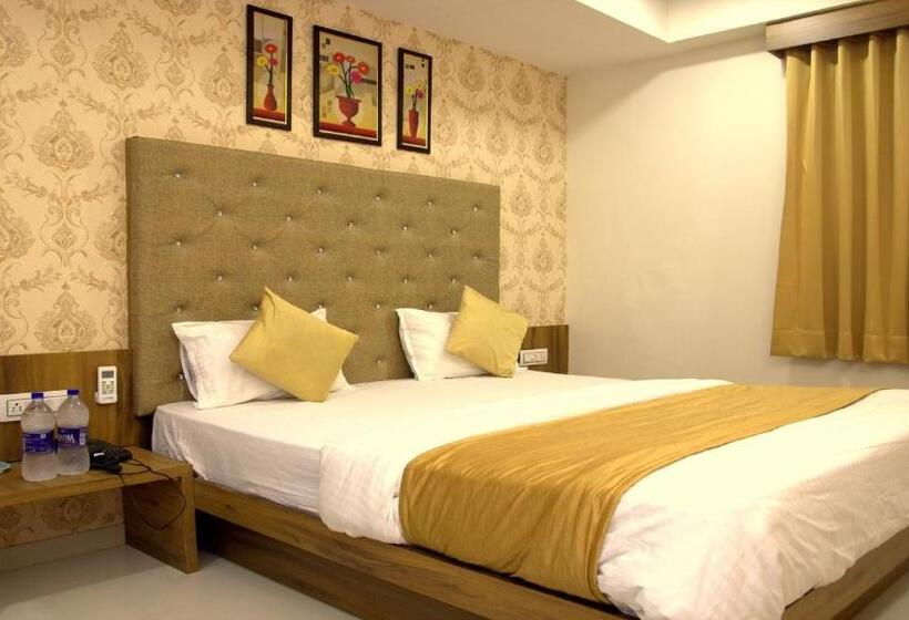 호텔 Shobhna Palace