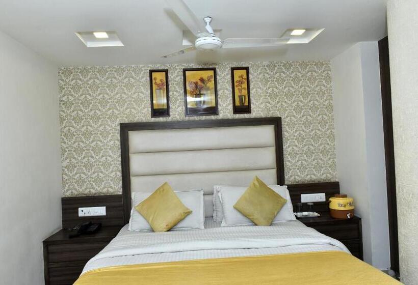 호텔 Shobhna Palace