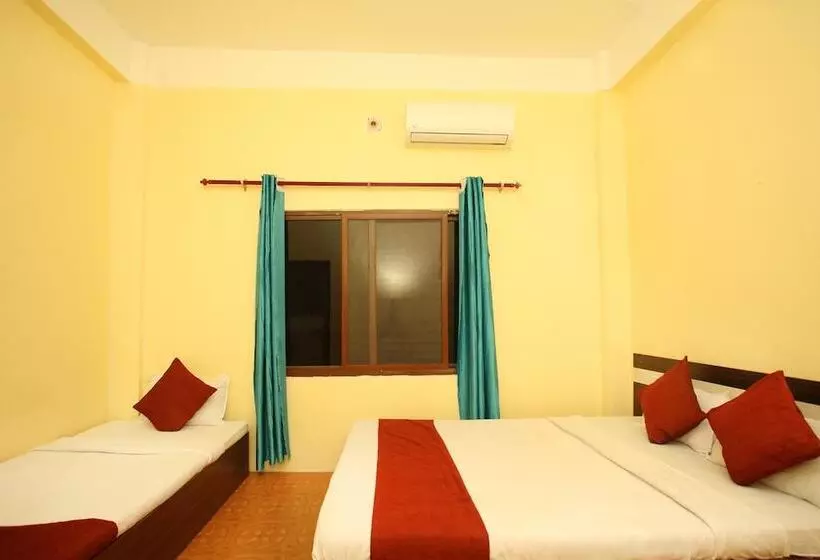 هتل Spot On 503 Lisno Restaurant And Lodge