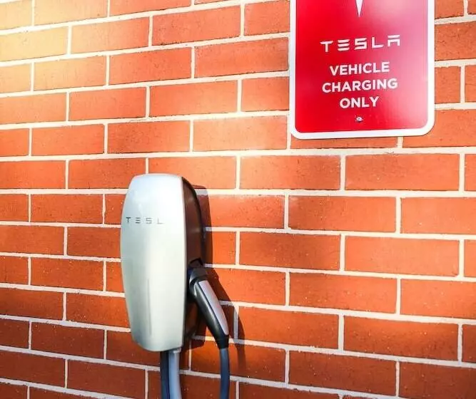 モーテル Akuna Motor Inn And Apartments