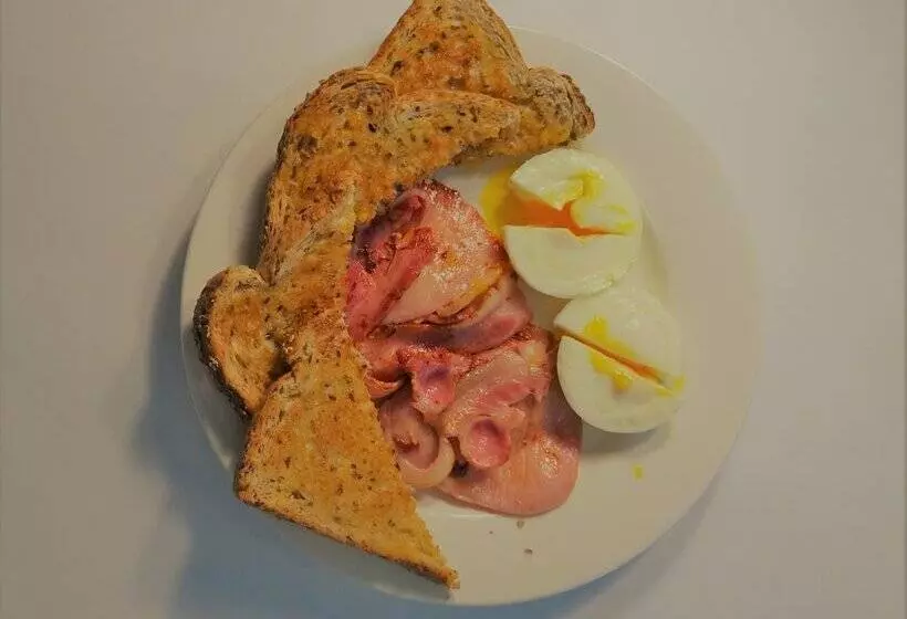 モーテル Akuna Motor Inn And Apartments