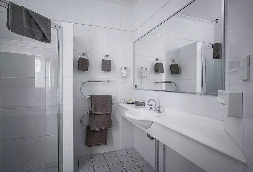 モーテル Akuna Motor Inn And Apartments