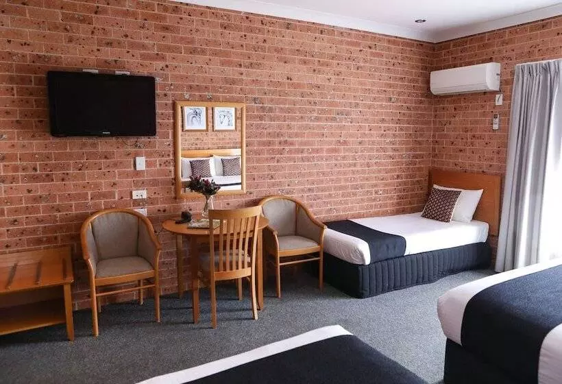 モーテル Akuna Motor Inn And Apartments