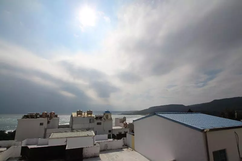 پانسیون Afei Surf Inn Hall 4   Nanu