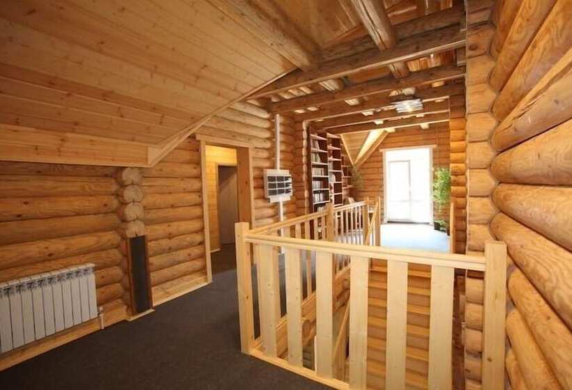 פנסיון Guest House Tolstiy Kot