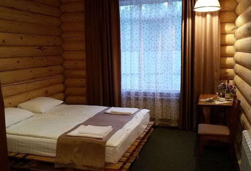 פנסיון Guest House Tolstiy Kot