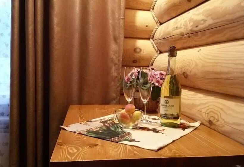 פנסיון Guest House Tolstiy Kot