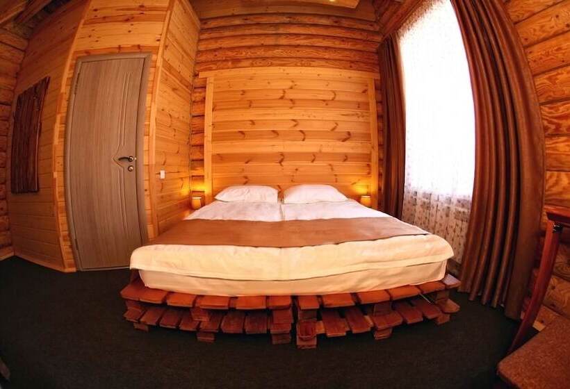 פנסיון Guest House Tolstiy Kot