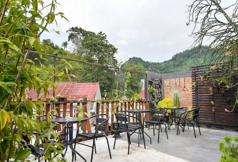 Retkeilymaja Homestay Rumah Puti By Oyo Rooms