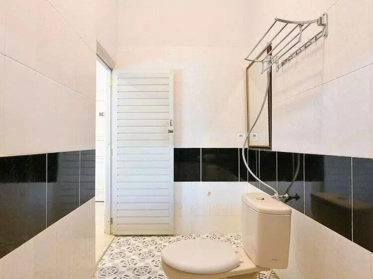 Retkeilymaja Homestay Rumah Puti By Oyo Rooms