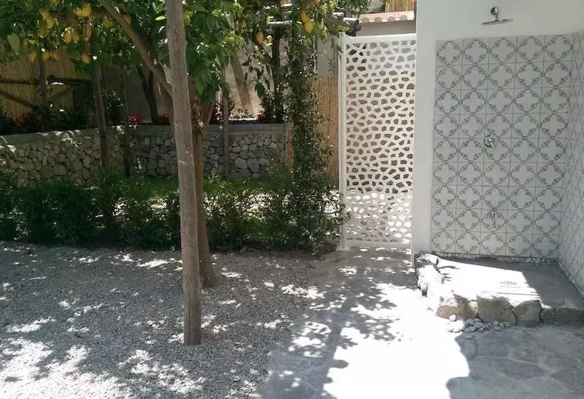 تختخواب و صبحانه Casa Amorino
