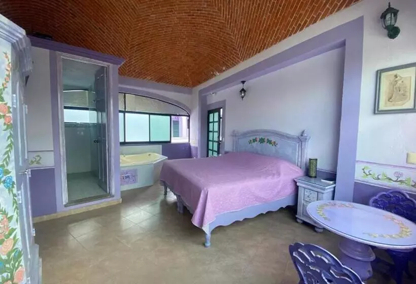 هتل Casa Morada