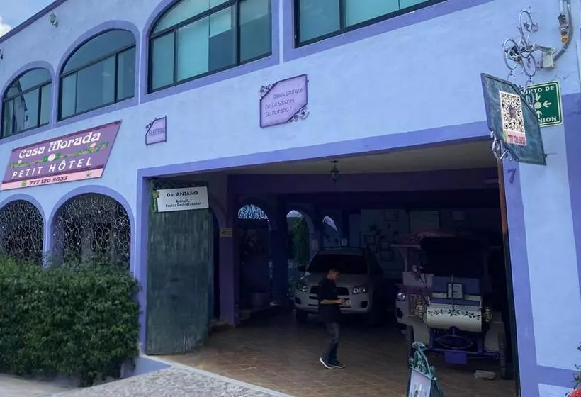 هتل Casa Morada