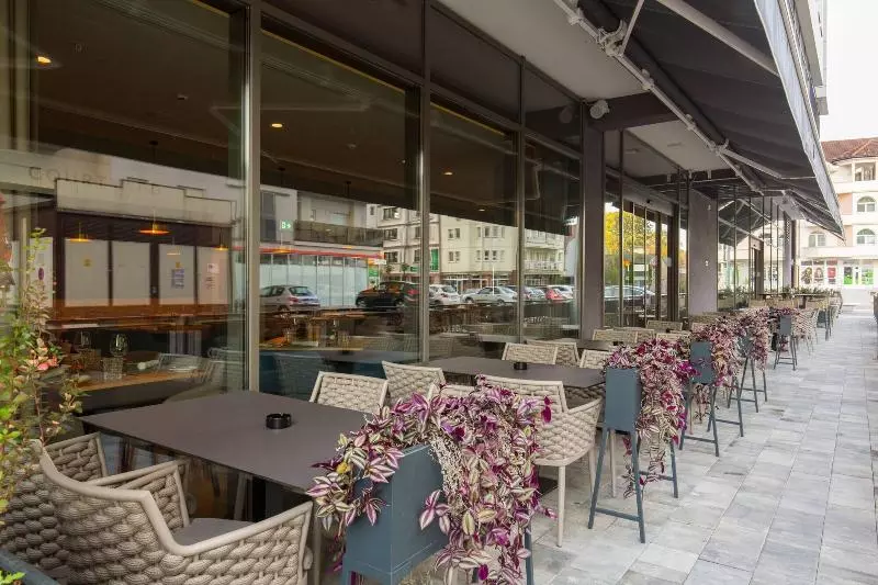 هتل Courtyard By Marriott Banja Luka