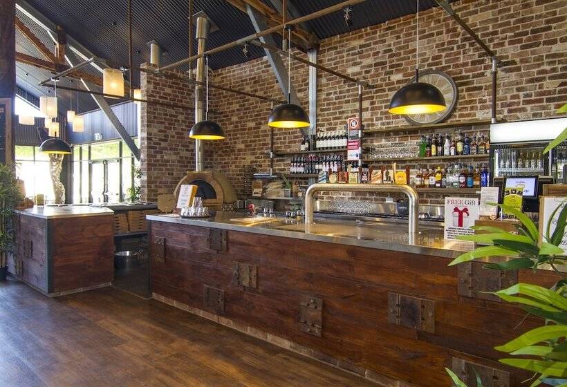 בית מלון כפרי Dubbo Rhino Lodge