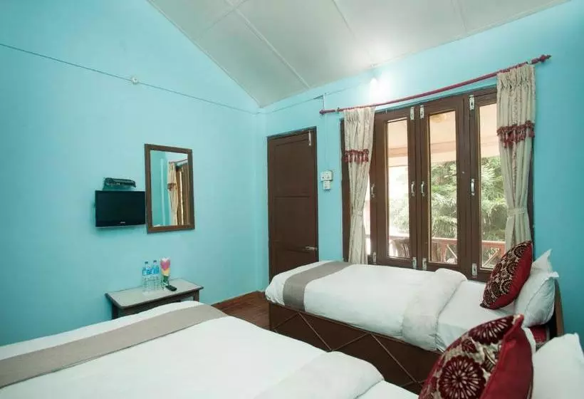 هتل Spot On 486  Holy Lodge