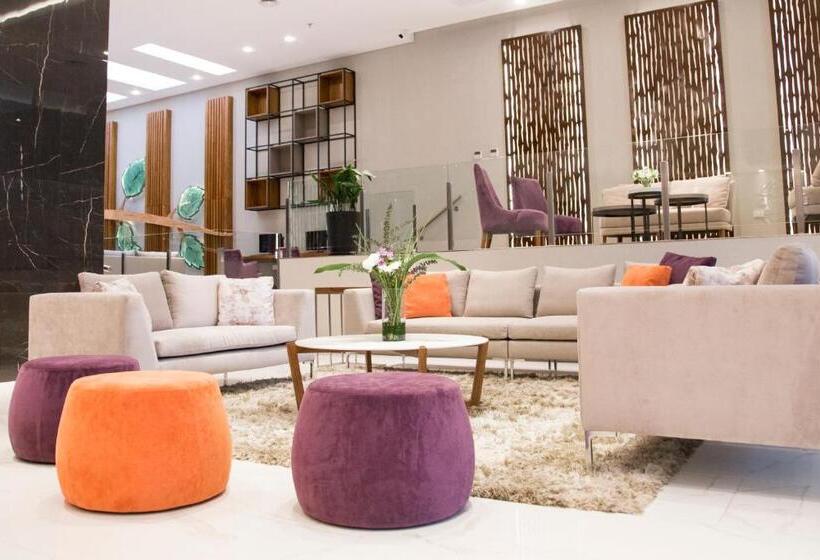 酒店 Land Plaza La Plata