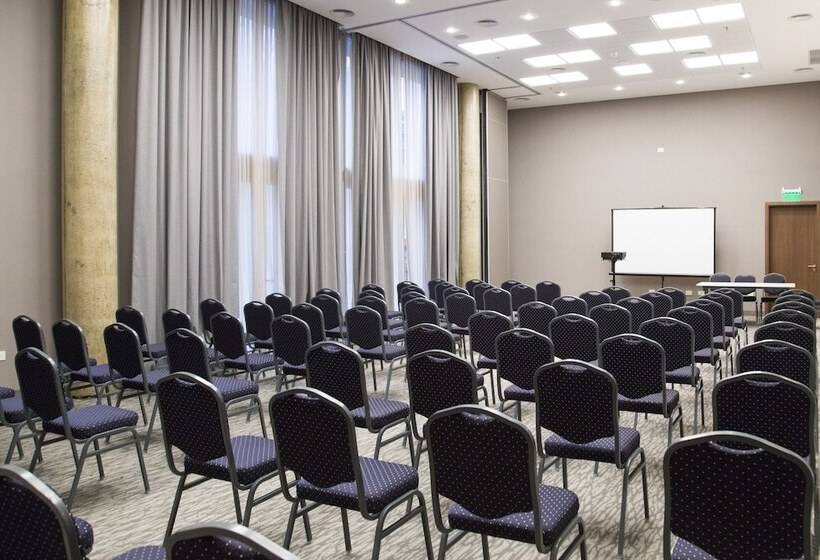 酒店 Land Plaza La Plata