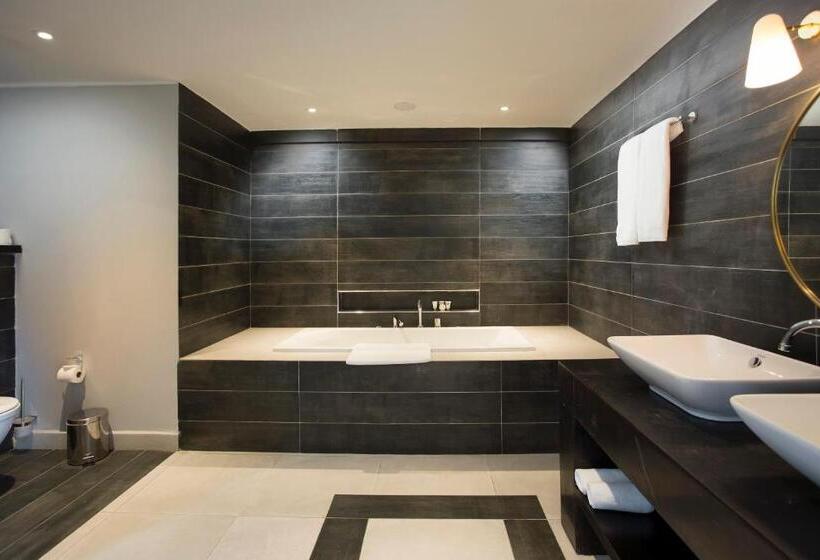 Le Centell Hotel & Spa