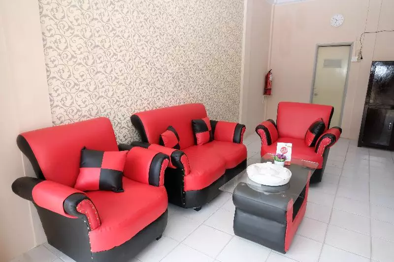 هتل Steze Kost By Oyo Rooms