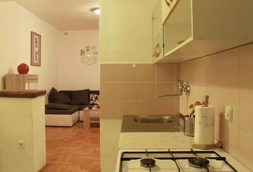 Apartments Radmila