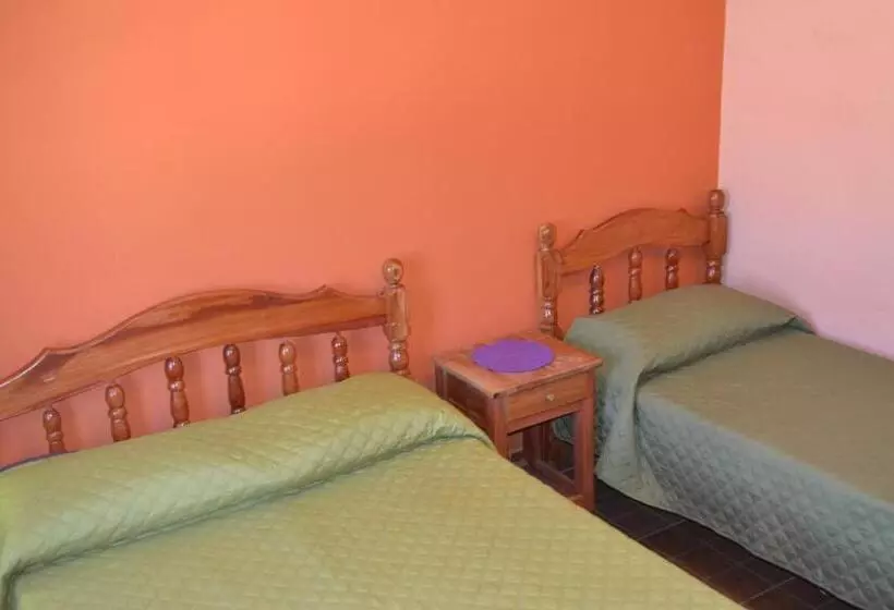 簡易ホテル Alto Del Valle Cafayate