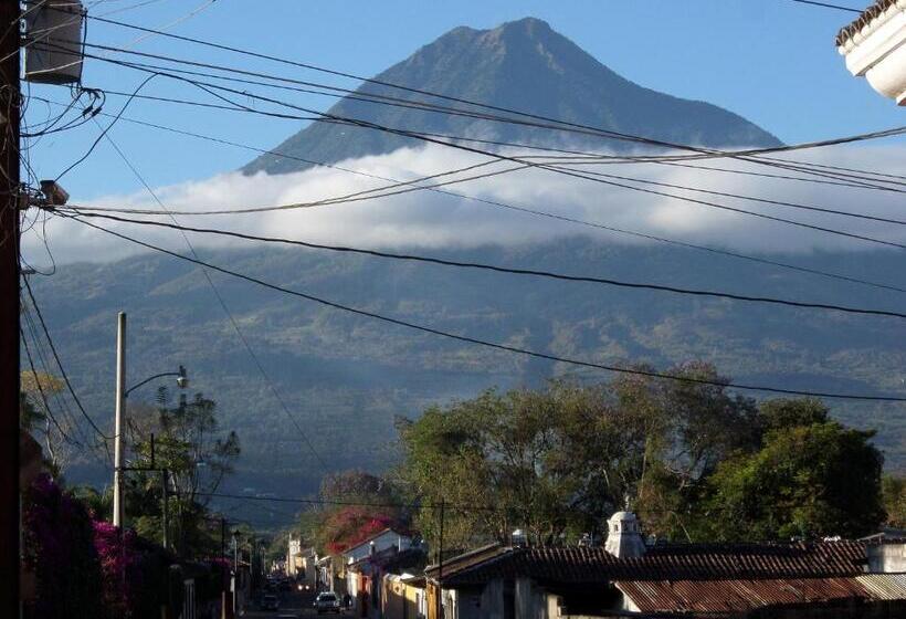 هتل Casa Del Cerro