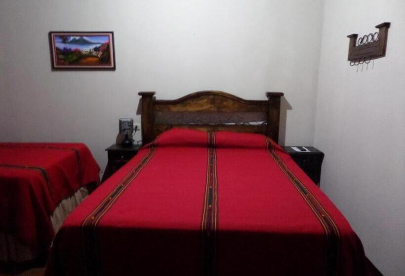 هتل Casa Del Cerro