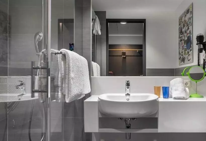 Hotelli Holiday Inn   The Niu, Fury Aschheim Messe, An Ihg