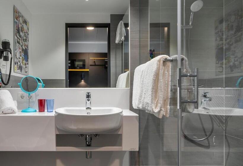 Hotelli Holiday Inn   The Niu, Fury Aschheim Messe, An Ihg