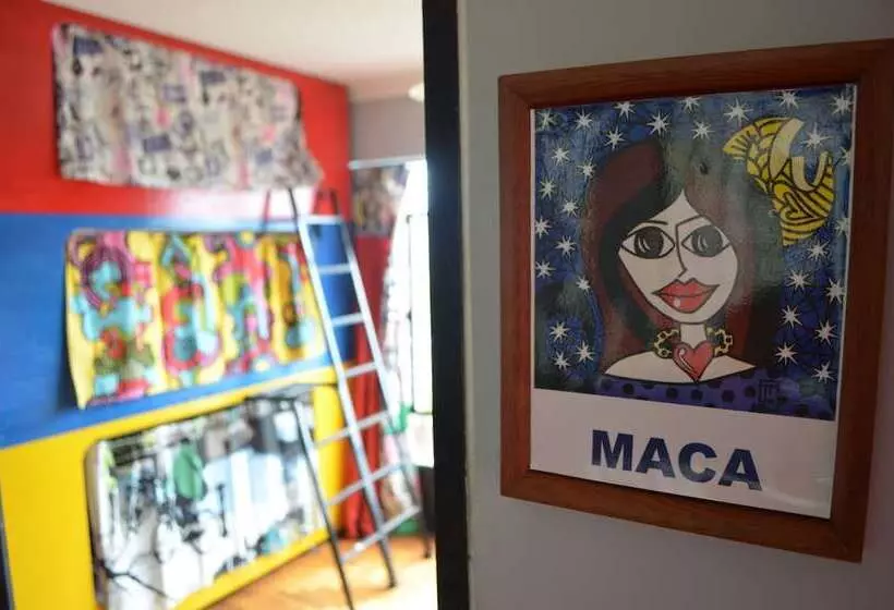 هاستل Hostal La Casa Azul