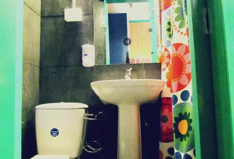 هاستل Hostal La Casa Azul