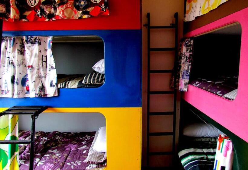 هاستل Hostal La Casa Azul