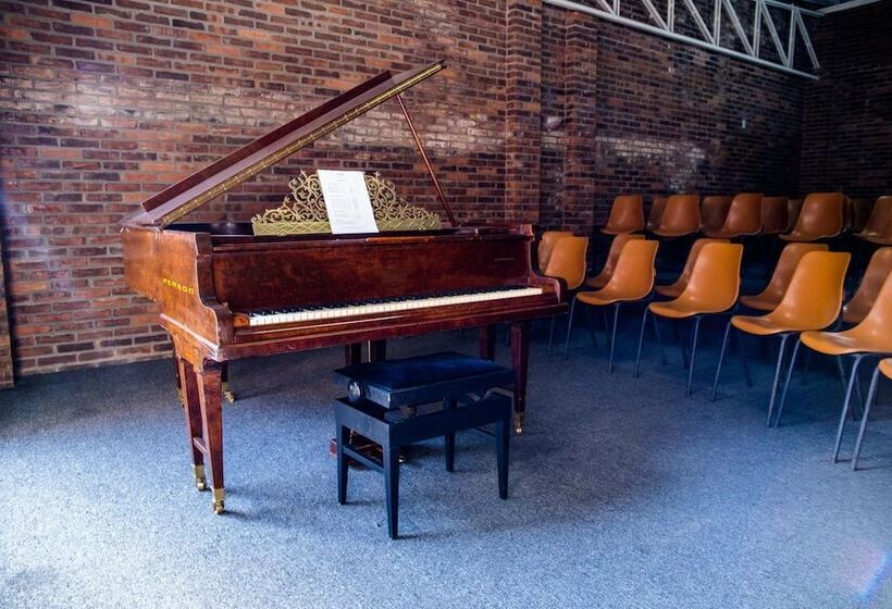 Pension Piano B&b + Coworking