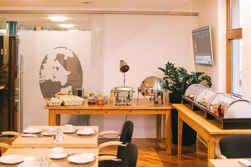 Hotelli Garni Am Olgaeck