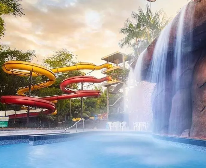 Hotelli Golden Dolphin Caldas Novas