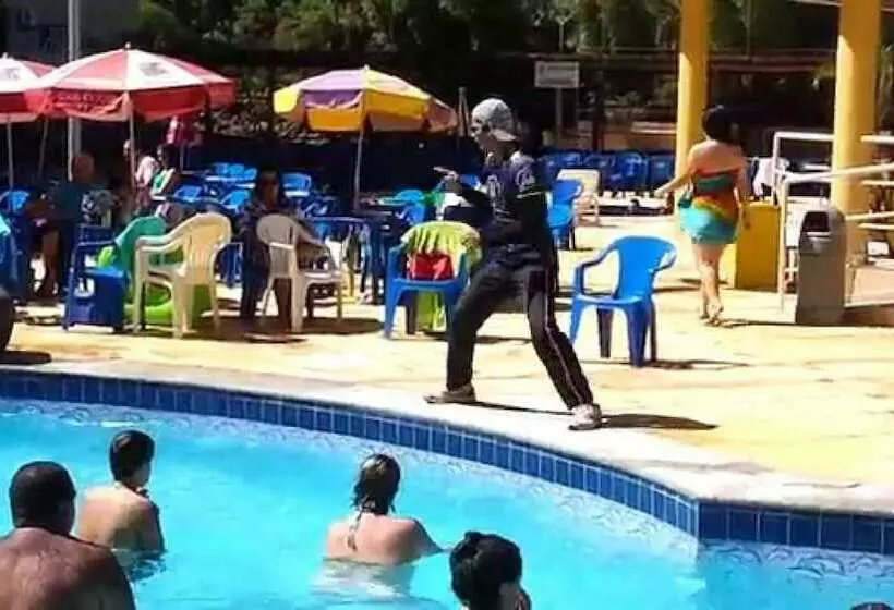 Hotelli Golden Dolphin Caldas Novas