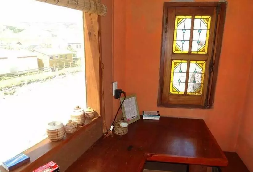 ペンション Guanaca Lodge