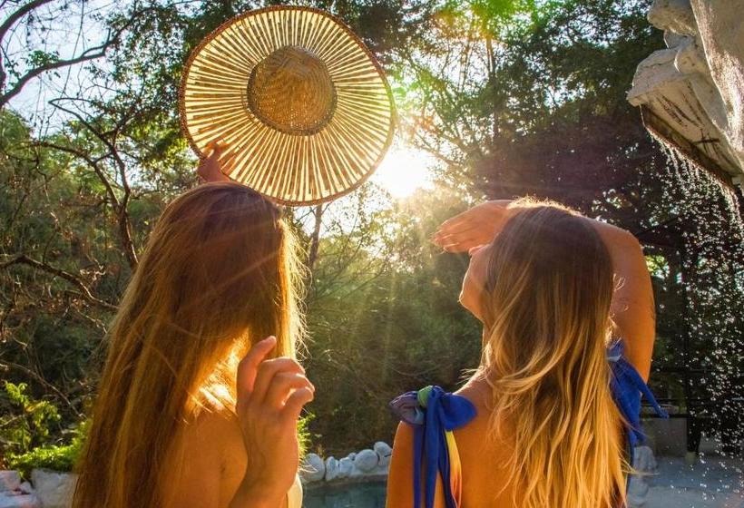 هاستل Casa Relax Minca Guest House