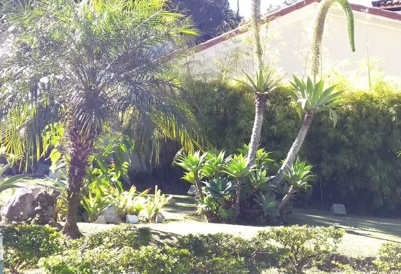 ユースホステル Pousada Valparaiso