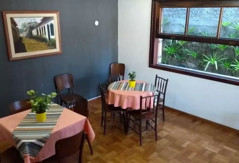 ユースホステル Pousada Valparaiso