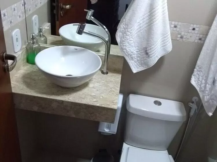 ユースホステル Pousada Valparaiso