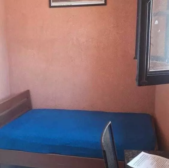 تختخواب و صبحانه Dar Bianca