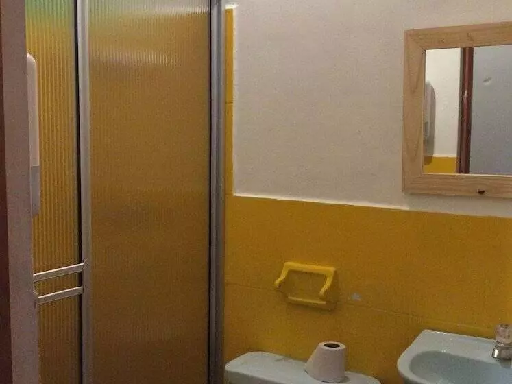 Green Nomads Hostel