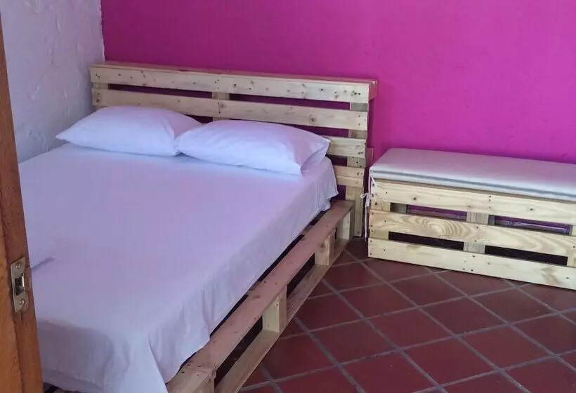 Green Nomads Hostel