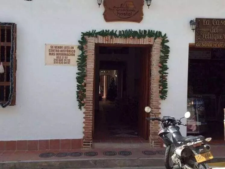 Green Nomads Hostel