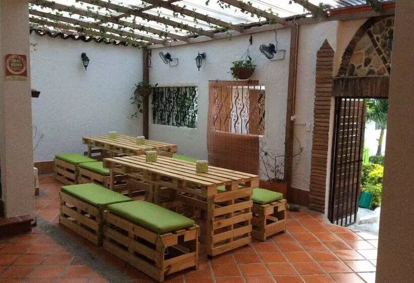 Green Nomads Hostel