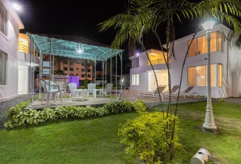هتل Oceanic Lodge