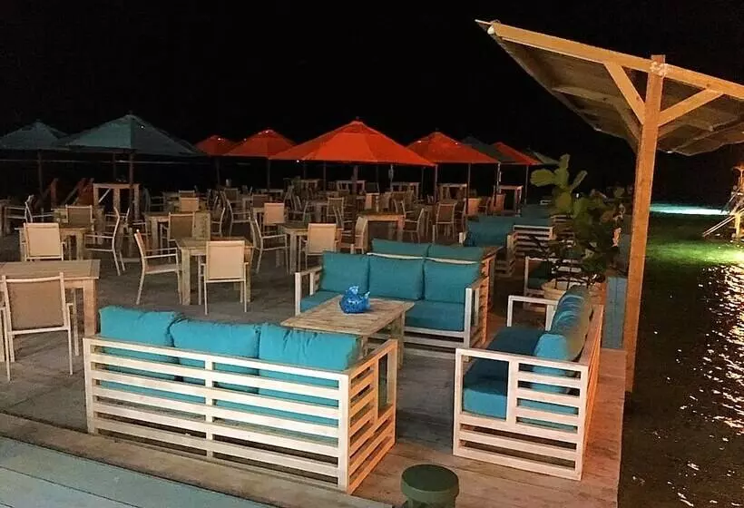 Vista Marina Residence