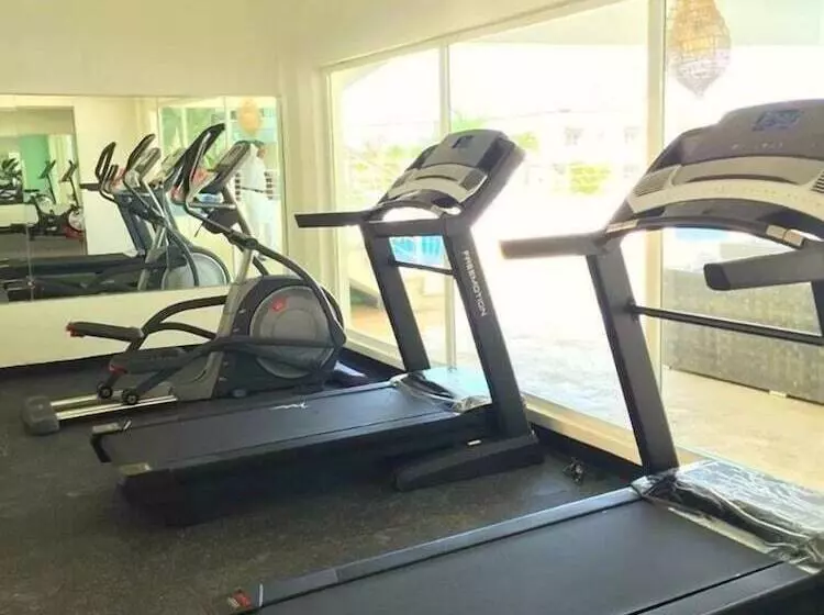 Vista Marina Residence